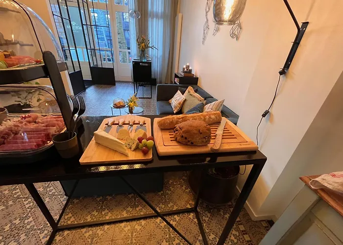 Frühstückspension Achilles 4*