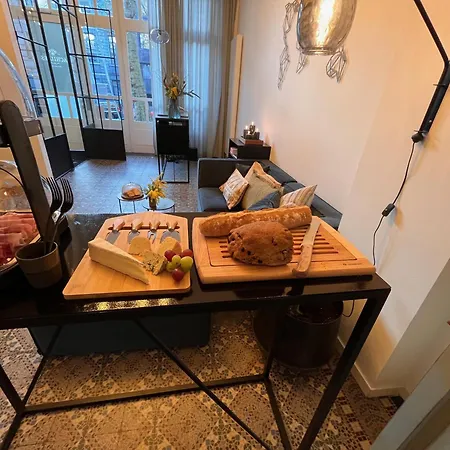 Bed & Breakfast Achilles 4*