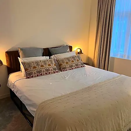 Achilles Bed & Breakfast